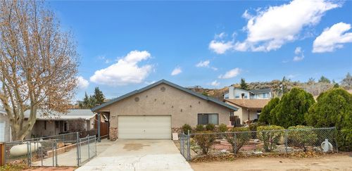 42868 Ranch Club Rd, Lake Hughes, CA, 93532-1404 | Card Image