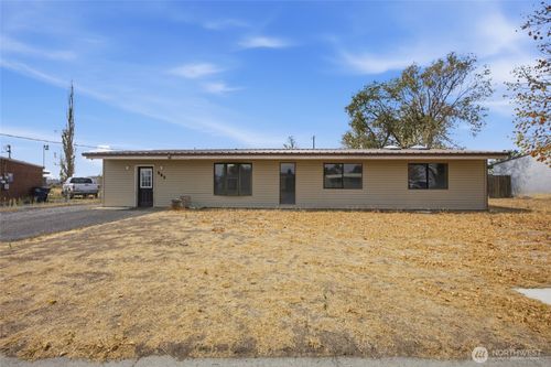 541 Castle Drive, Moses Lake, WA, 98837 | Card Image