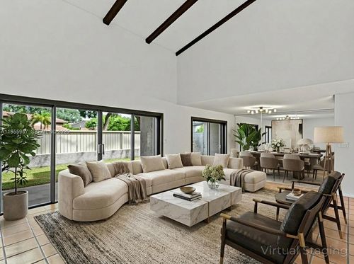 34-203 Bonnie Brae Way, Hollywood, FL, 33021-2902 | Card Image