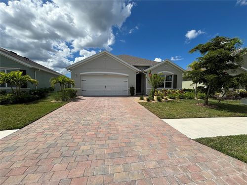 20493 Camino Torcido Loop, North Fort Myers, FL, 33917-8156 | Card Image