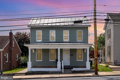 242 E Main Ave, MYERSTOWN, PA, 17067-1119 | Card Image