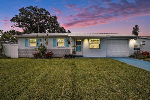 11416 126th Ave, Largo, FL, 33778-2601 | Card Image