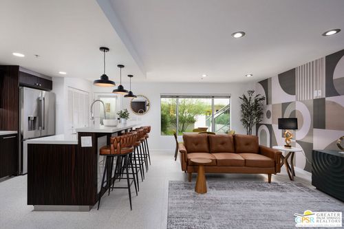 106-588 E San Lorenzo Road, Palm Springs, CA, 92264 | Card Image