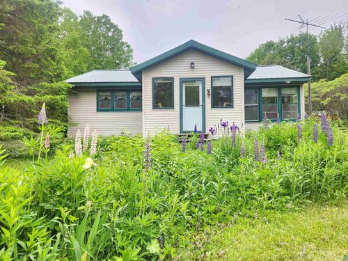 36805 County Highway J, Bayfield, WI, 54814-4722 | Card Image