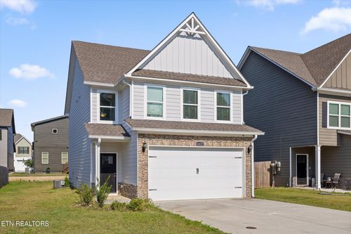 6427 Dharma Loop, Chattanooga, TN, 37412-6900 | Card Image