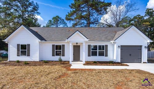 315 Lee St, Perry, GA, 31069-3138 | Card Image