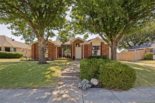 2922 Andrea Ln, Garland, TX, 75040-8793 | Card Image