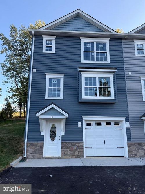 31 W Duck St, FRONT ROYAL, VA, 22630-4610 | Card Image