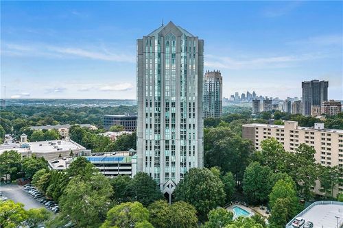 305-2870 Pharr Court South Nw, Atlanta, GA, 30305-2100 | Card Image