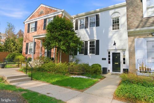 3559 Hamlet Pl, CHEVY CHASE, MD, 20815-4822 | Card Image