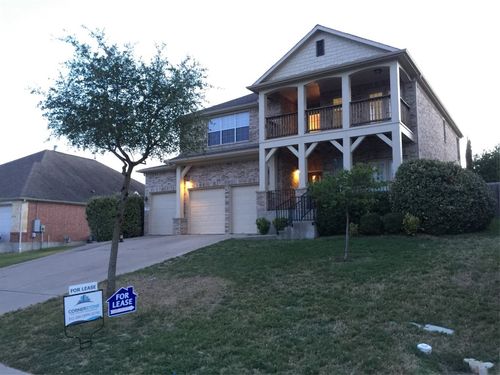 301 Winecup Way, Austin, TX, 78737-4562 | Card Image