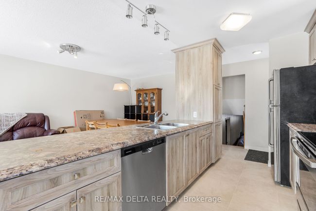 68 Boyd St, House attached with 3 bedrooms, 1 bathrooms and 4 parking in Vankleek Hill ON | Image 15