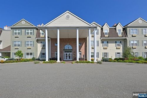7414 Richmond Rd, West Milford, NJ, 07480-5127 | Card Image