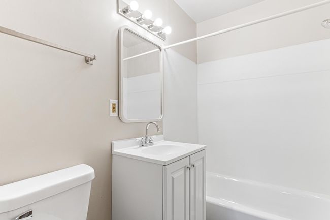 Unit 3806 | Image 31