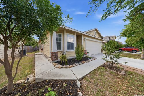 3518 York Crst, San Antonio, TX, 78245-4646 | Card Image
