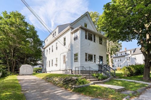 178 Cohasset St, Worcester, MA, 01604-3196 | Card Image