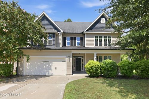 215 Spoonbill Ct, Swansboro, NC, 28584-6100 | Card Image