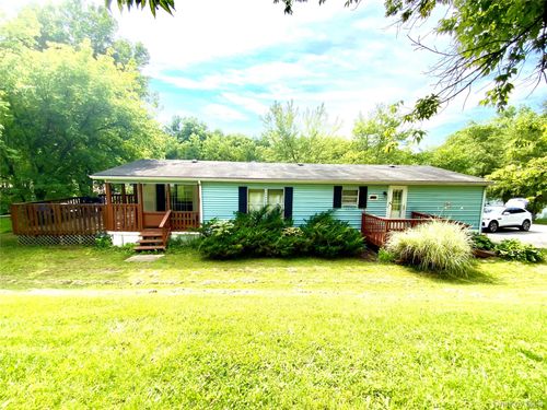 34 Forrest Dr, Port Ewen, NY, 12466 | Card Image