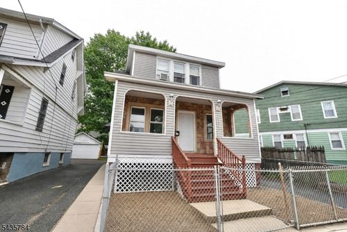 240 Sunset Ave, Newark, NJ, 07106-2629 | Card Image