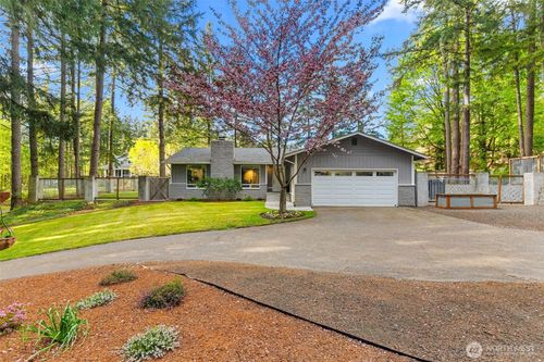 4003 85th Ave Nw, Gig Harbor, WA, 98335-6152 | Card Image