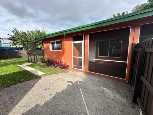 2-61 Nw 35th St, Oakland Park, FL, 33309-5201 | Card Image