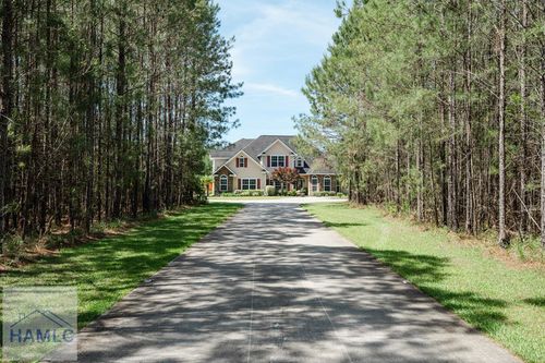 734 Prince Rd Se, Ludowici, GA, 31316-7479 | Card Image