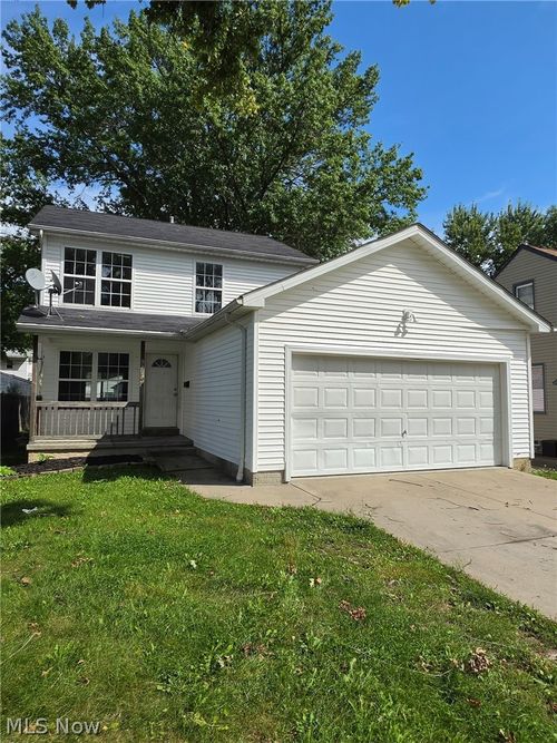 370 Concord Ave, Elyria, OH, 44035-6216 | Card Image