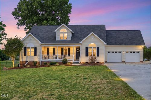 104 Churchill Downs Dr, Clayton, NC, 27520-5536 | Card Image