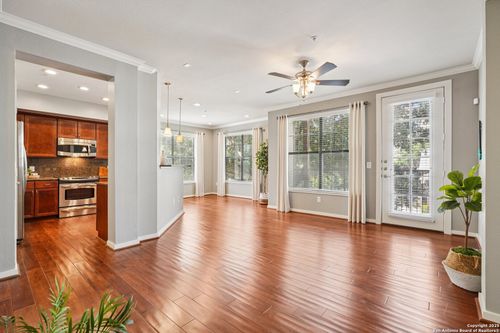 apt-4209-7342 Oak Manor Dr, San Antonio, TX, 78229-4577 | Card Image
