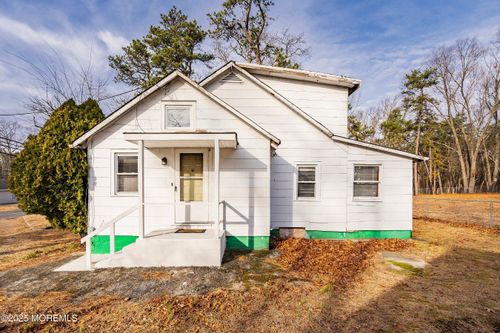 491 Lakehurst Rd, Browns Mills, NJ, 08015-6051 | Card Image