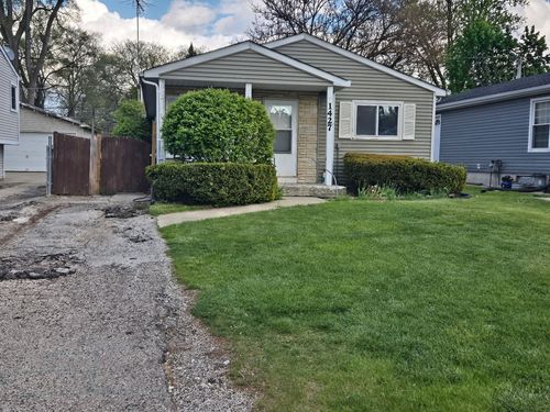 1427 Kildeer Dr, Round Lake Beach, IL, 60073-1556 | Card Image