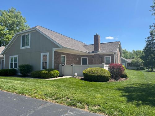 348 Park Woods Ln, Powell, OH, 43065-7761 | Card Image