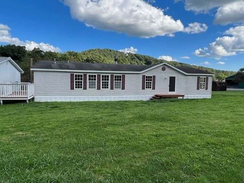 13096 Route 28, Summerville, PA, 15864-5904 | Card Image