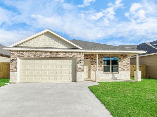 13055 Clearview Dr, Willis, TX, 77318-1143 | Card Image