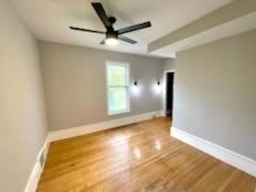 801 Huron Street Se, Minneapolis, MN, 55414 | Card Image