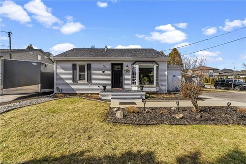 1378 Upper Wellington St, Hamilton, ON, L9A3S9 | Card Image