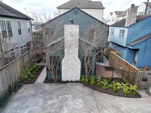 2606 Nantucket Dr, Houston, TX, 77057-7602 | Card Image
