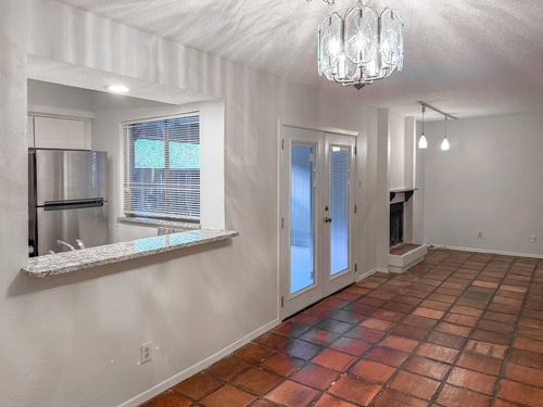 110-5138 Amesbury Dr, Dallas, TX, 75206-4342 | Card Image