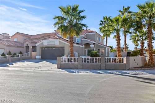 1808 La Villa Dr, North Las Vegas, NV, 89031-1071 | Card Image