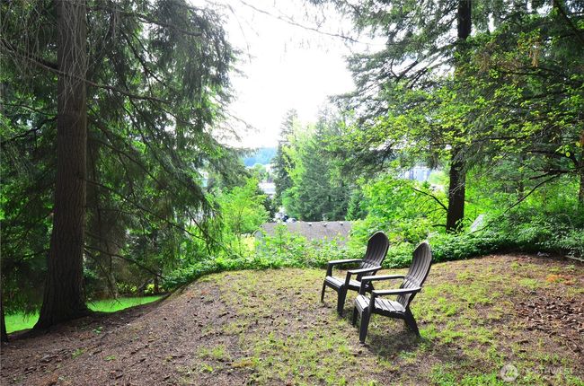 Private spot in backyard | Image 37