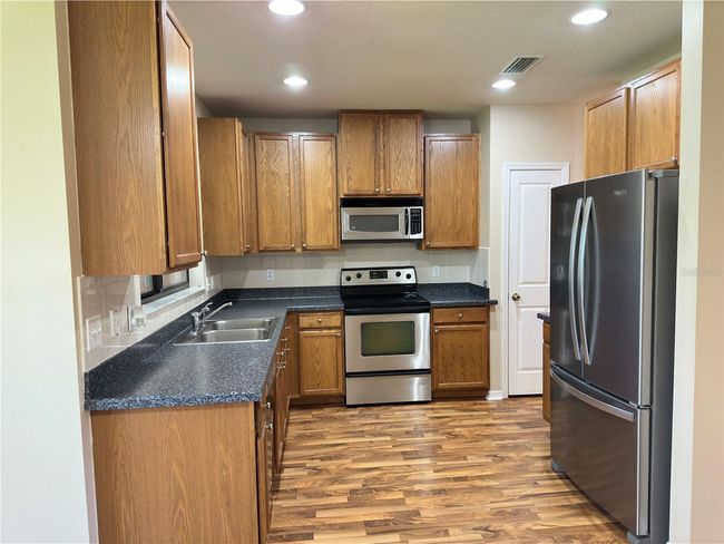 30211 Goodwick Way, Townhouse with 3 bedrooms, 3 bathrooms and null parking in WESLEY CHAPEL FL | Image 7
