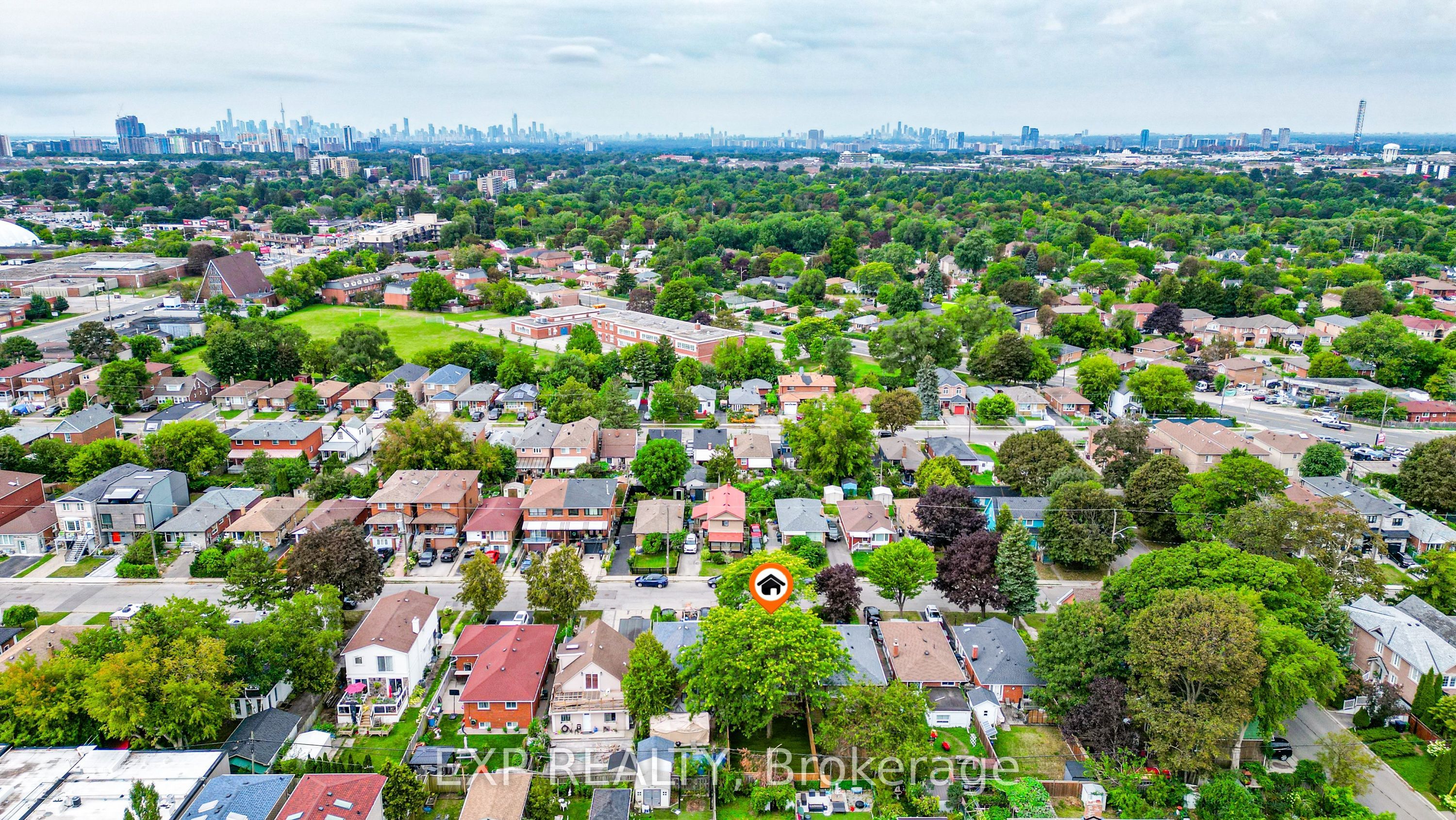 Residential in Toronto E04 3
