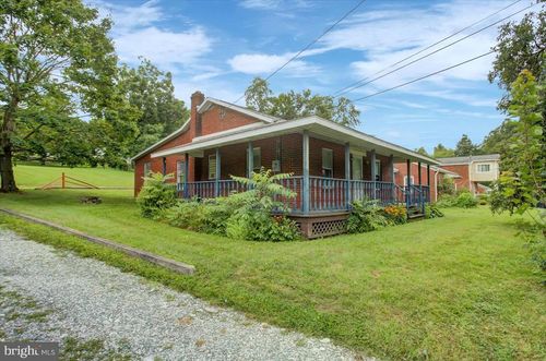 14112 Buchanan Trl E, Waynesboro, PA, 17268-8508 | Card Image