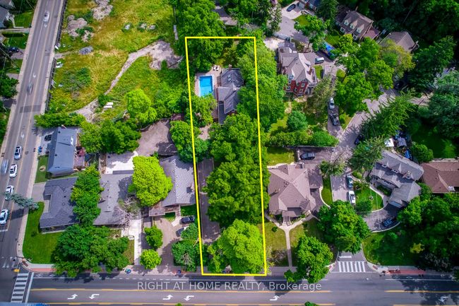 118 Main St S, House other with 5 bedrooms, 4 bathrooms and 10 parking in Brampton ON | Image 5