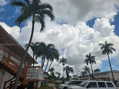 7c-900 Sw 11th Ave, Hallandale Beach, FL, 33009-6719 | Card Image