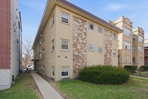 1se-425 S Kenilworth Avenue, Oak Park, IL, 60302 | Card Image