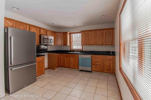 4007 Pond View Dr, South Abington Township, PA, 18411-8739 | Card Image