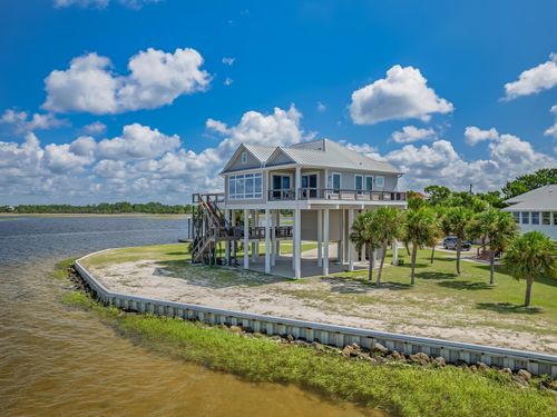 1649 Shell Point Rd, Crawfordville, FL, 32327-4612 | Card Image