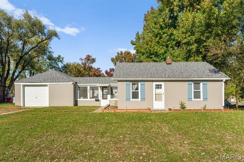 123 Verne Ave, Belleville, IL, 62226-6639 | Card Image