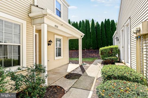 1533 Cambridge Ct, PALMYRA, PA, 17078-9375 | Card Image